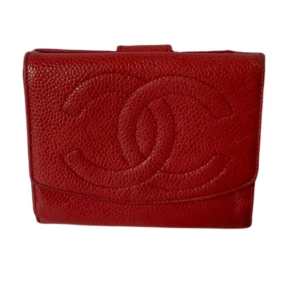 CHANEL CC Caviar Bifold Wallet Red